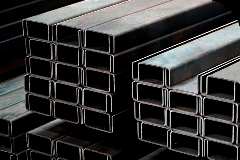 Modelagem e Conformação de Perfis Metálicos 5 2 Soluções industriais: corte a laser, dobra de chapas e projetos personalizados para o setor industrial